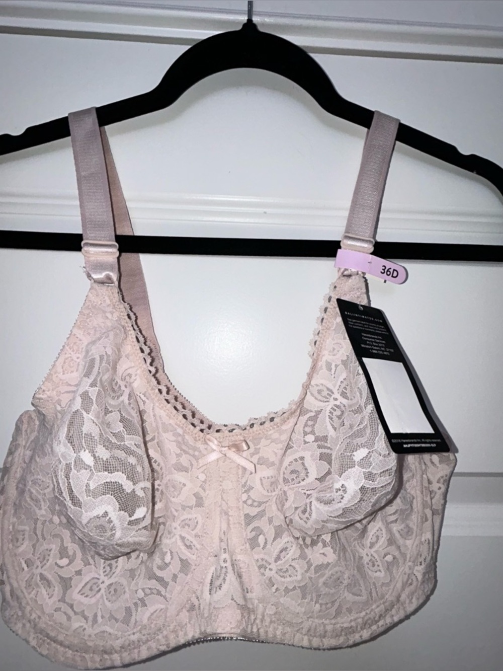 New, Bali Smoothing 3432 Lace Underwire Bra